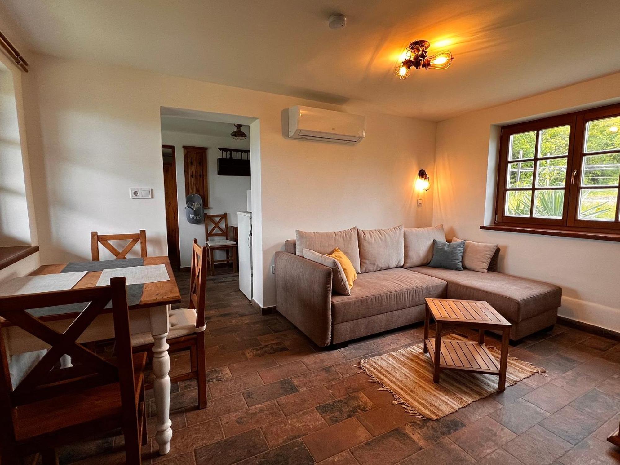 Pilisi Lovas Major, Dorog B&B 외부 사진