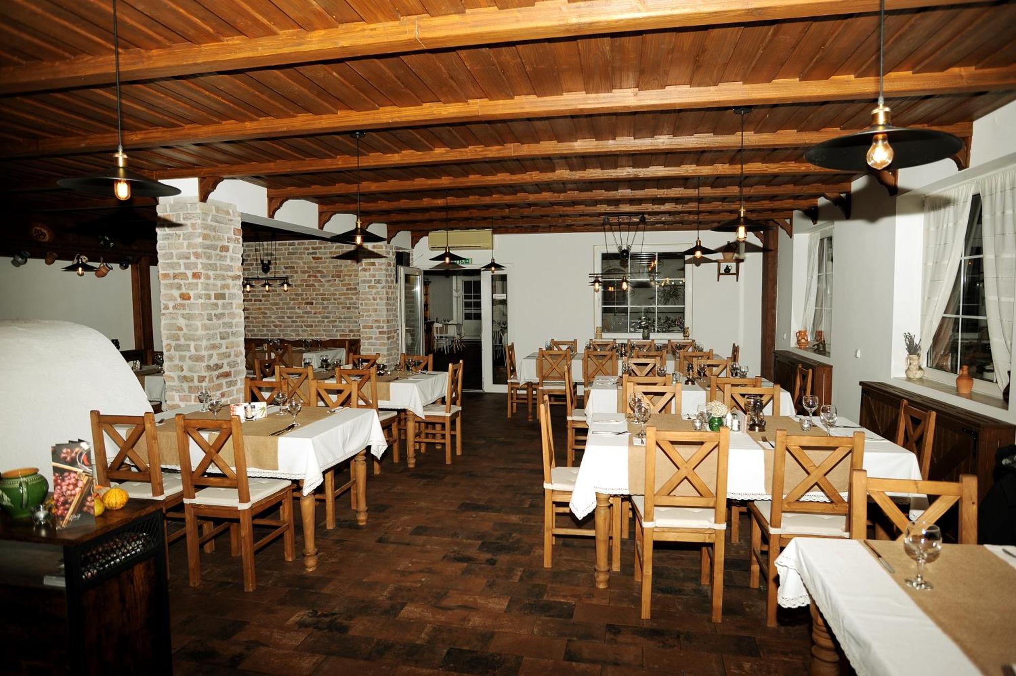 Pilisi Lovas Major, Dorog B&B 외부 사진