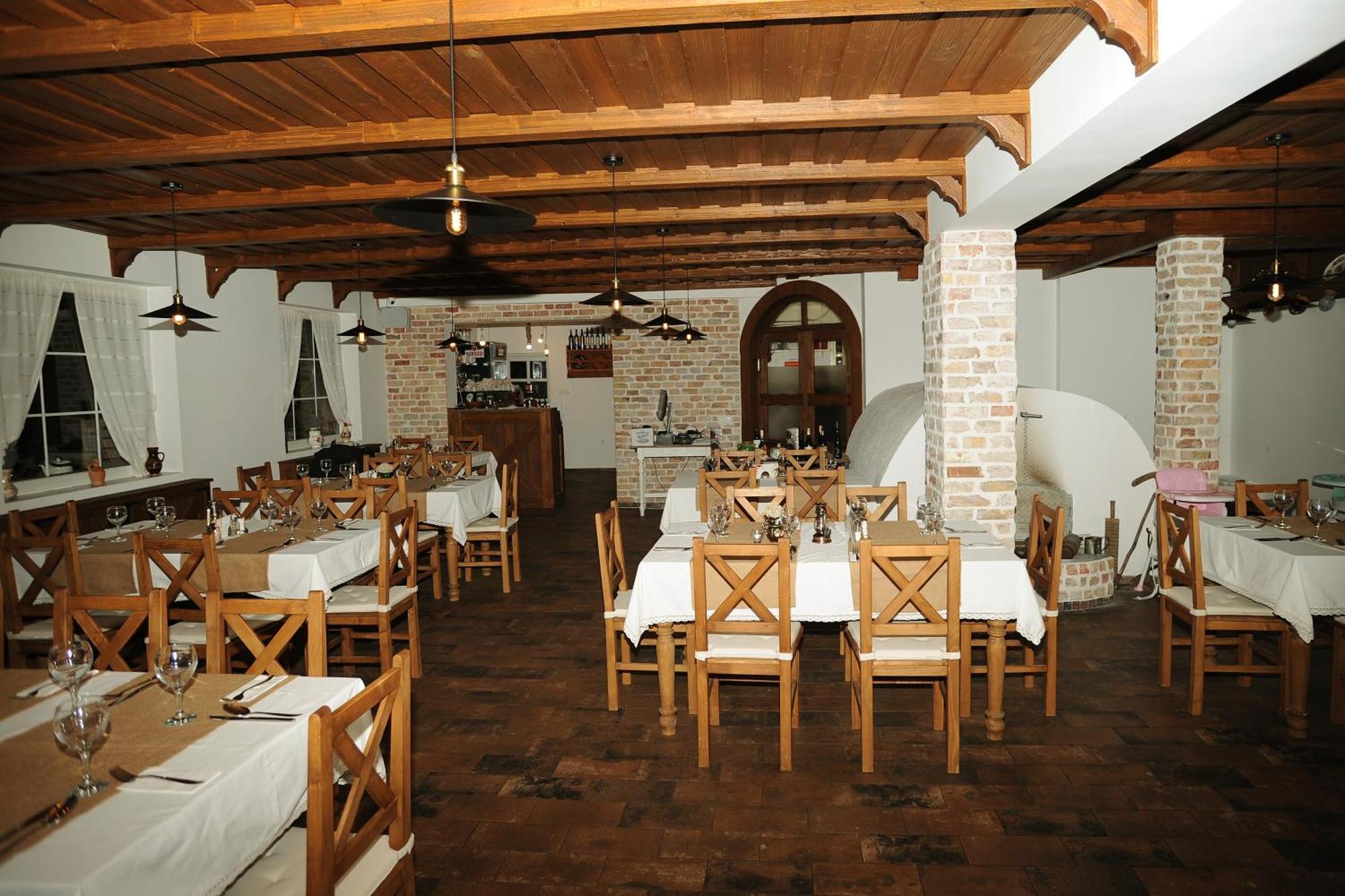 Pilisi Lovas Major, Dorog B&B 외부 사진